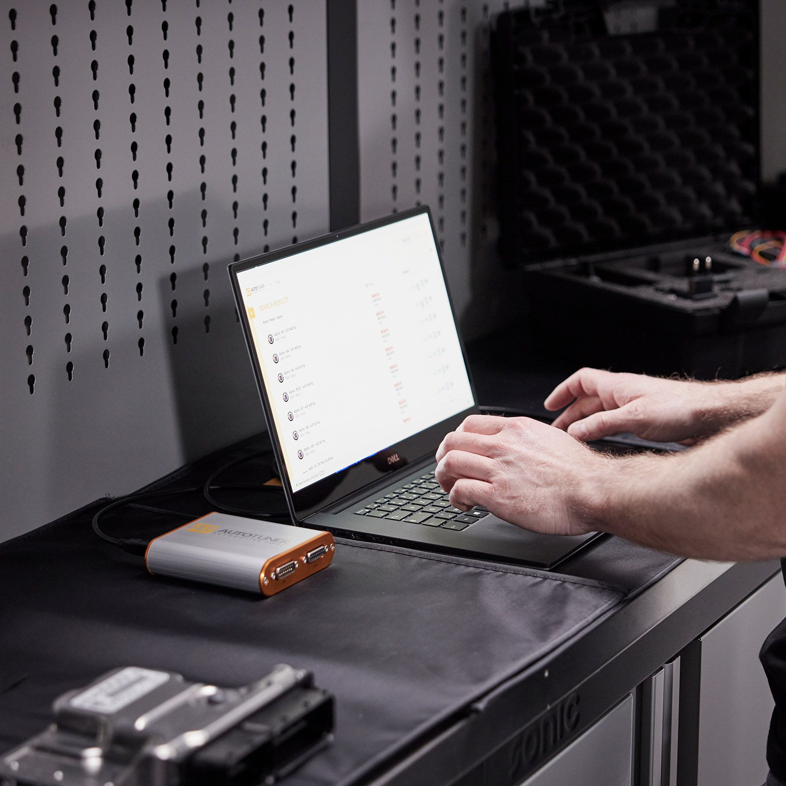 Original AutoTuner ECU TCU Programming Tool Master Version Support OBD Bench Boot Checksum No Subscription Lifetime Free Update 5 Years Warranty