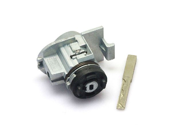 HU101 Door Lock for Land Rover Discoverer 3 Free Shipping