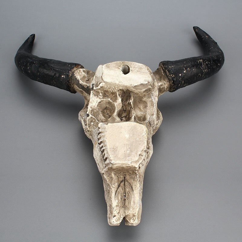 Long Horns Animal Head Skull Resin Wall Hanging Sculpture Cow Goat OX Bull Figurines Decor Crafts Horns Office Home Ornaments