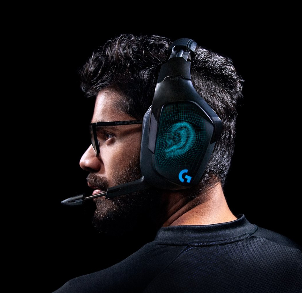 New Logitech G633S GAMING HEADSET RGB 7.1 SURROUND Sound